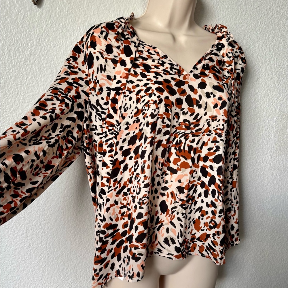 Ann Taylor printed blouse